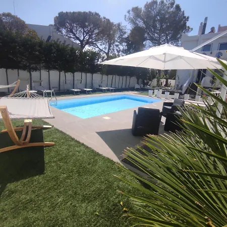 Magnolia Konukevi 4*