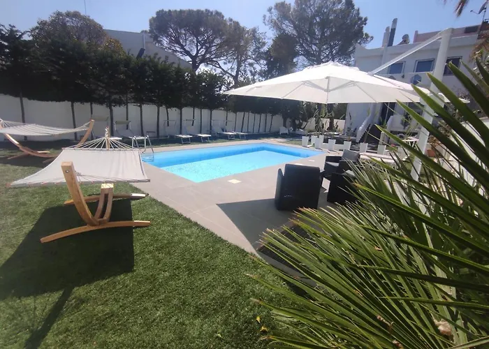 Magnolia Guest house 4*